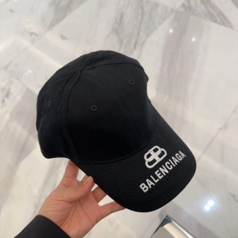 Balenciaga Caps Sustainable 260677