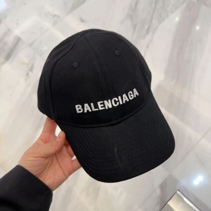 Balenciaga Caps Vibrant 260644