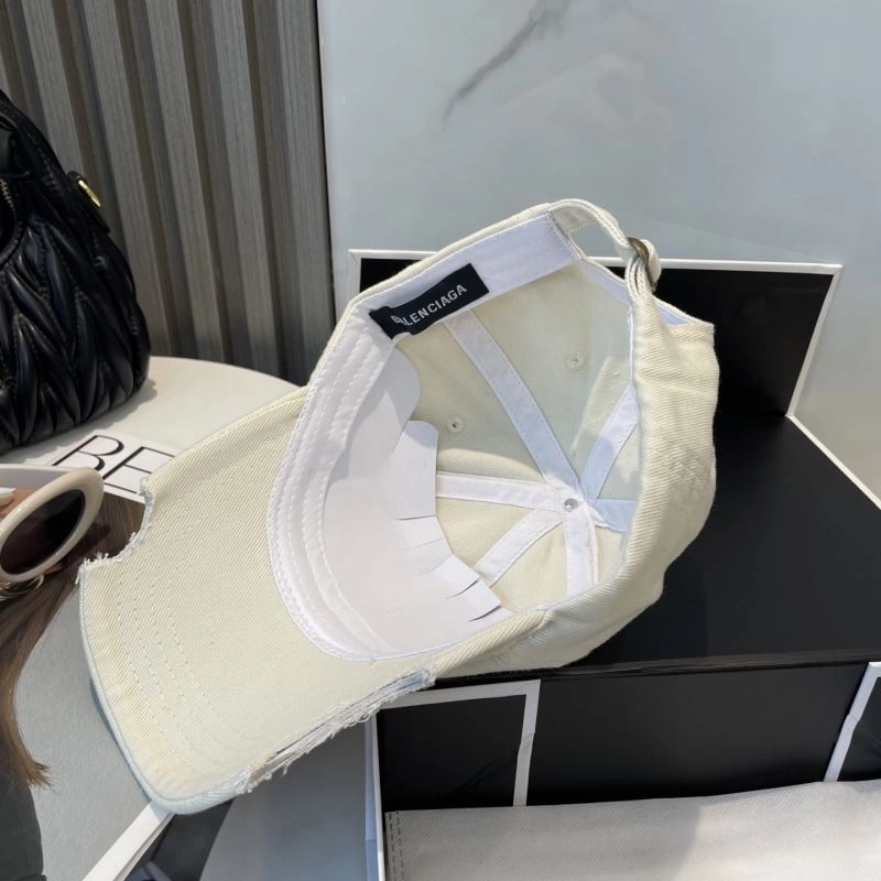 Functional Balenciaga Caps 260668