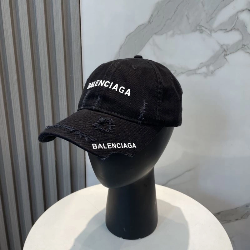 Balenciaga Caps Versatile 260650