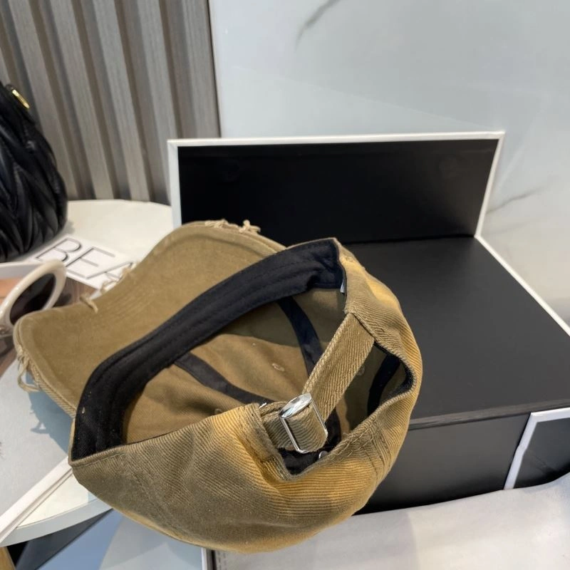 Modern Balenciaga Caps 260663