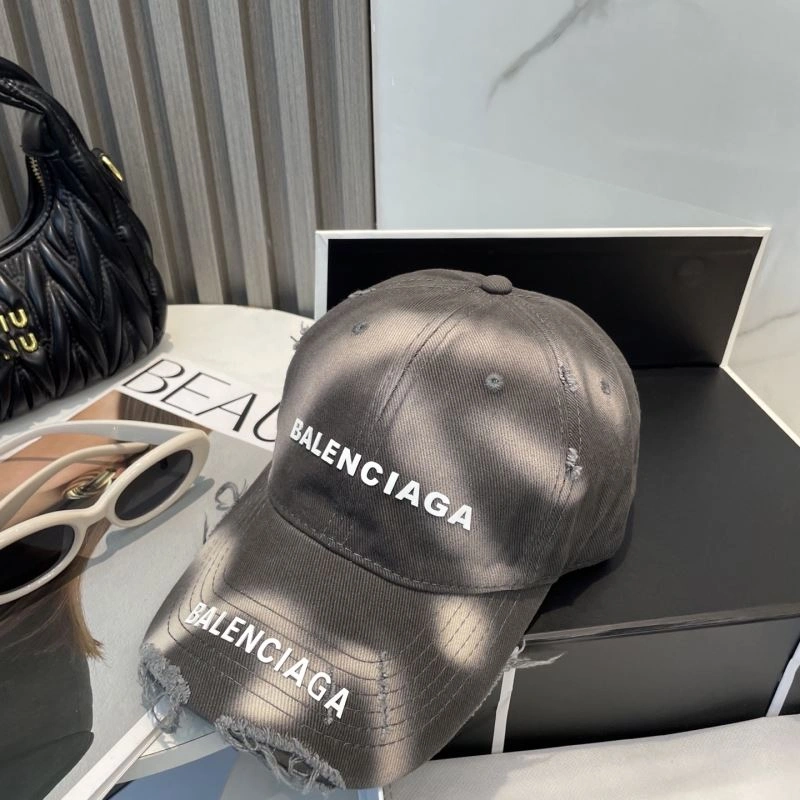 Balenciaga Caps Classic 260670