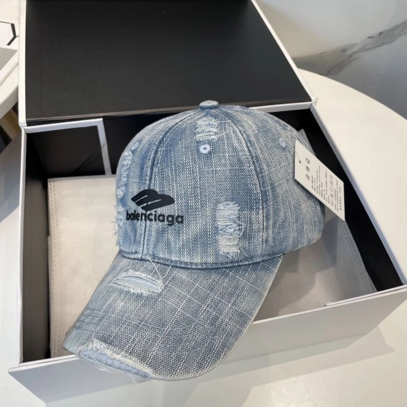 Fashionable Balenciaga Caps 260669