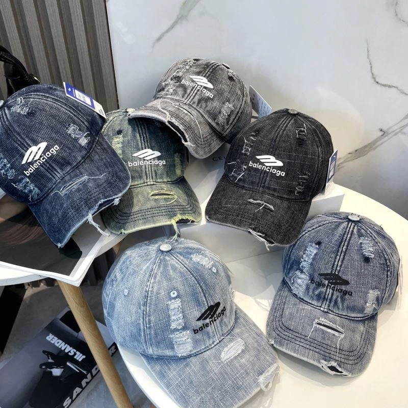 Fashionable Balenciaga Caps 260669