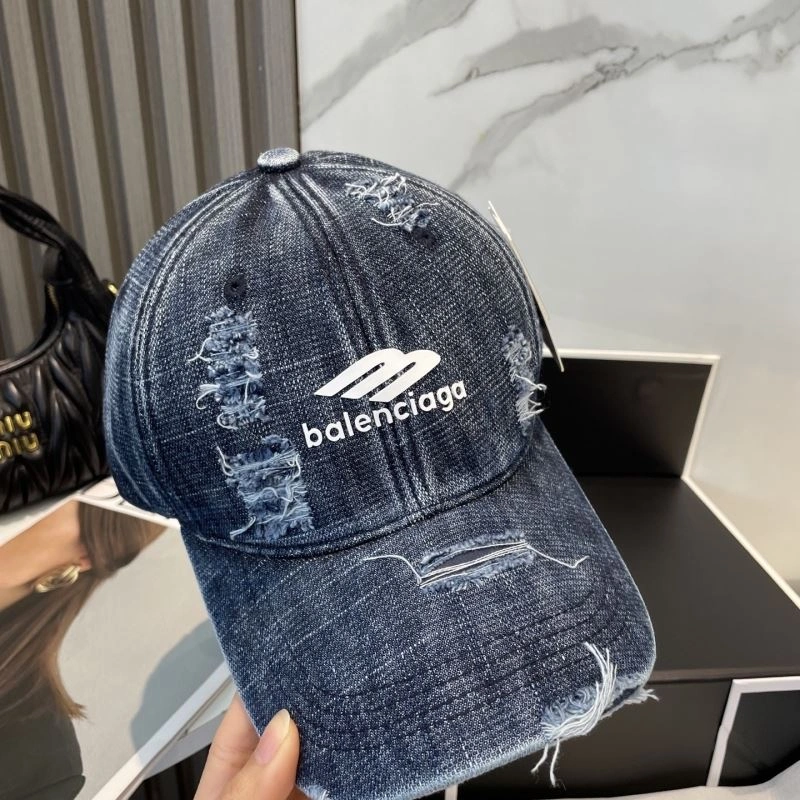 Balenciaga Caps TimelessDesign 260657