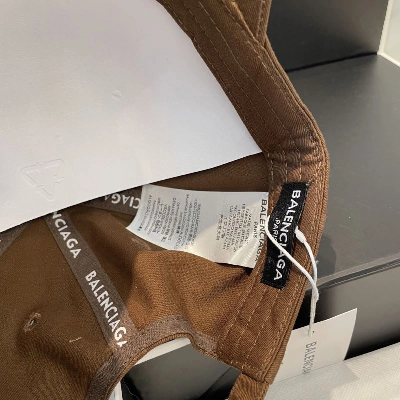 Supportive Balenciaga Caps 260626