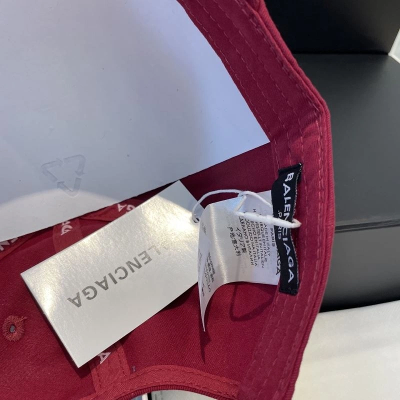 EasyMatch Balenciaga Caps 260616