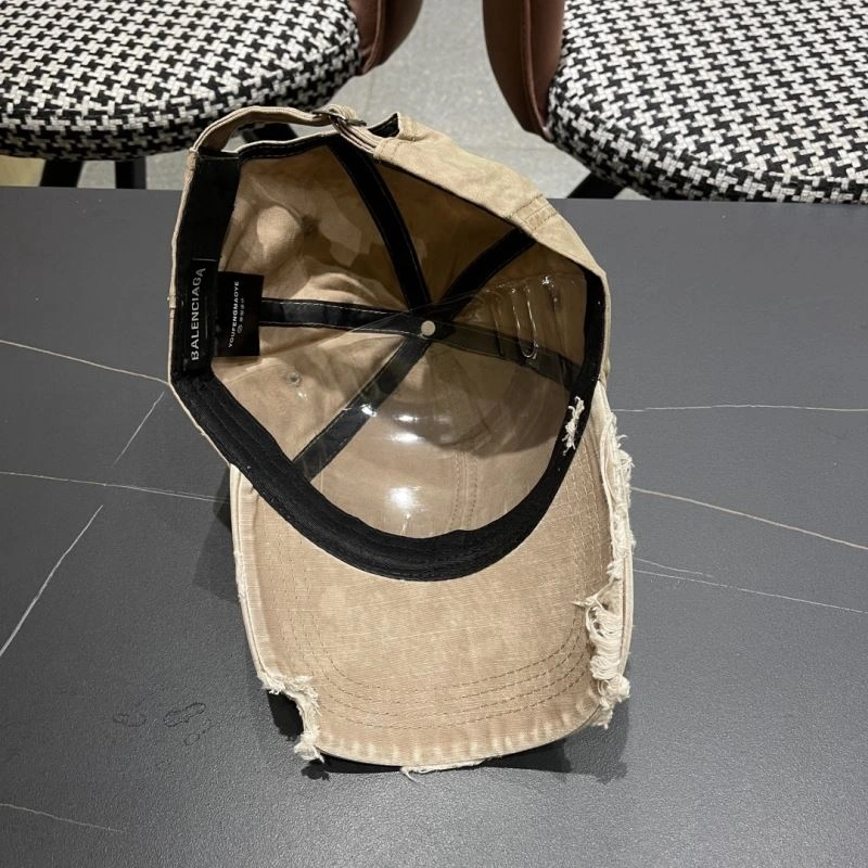 Attractive Balenciaga Caps 260625