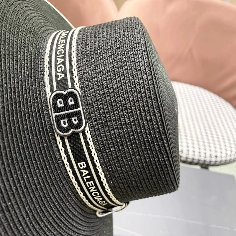 AllSeason Balenciaga Caps 260606