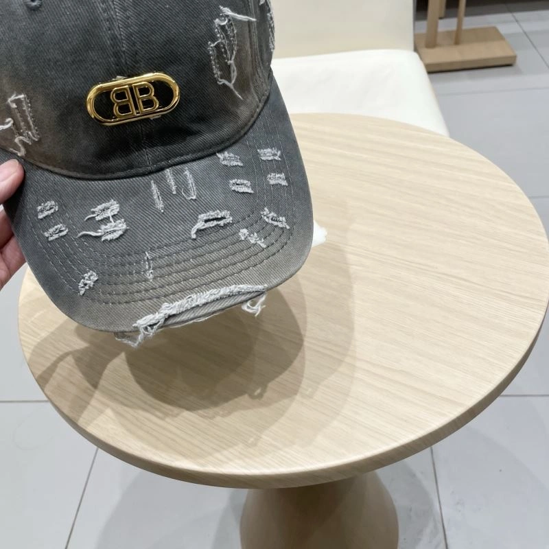 Balenciaga Caps Efficient 260603