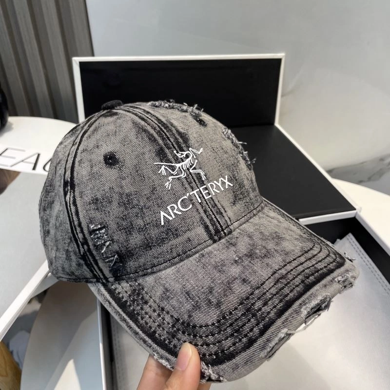Balenciaga Caps Bright 260597