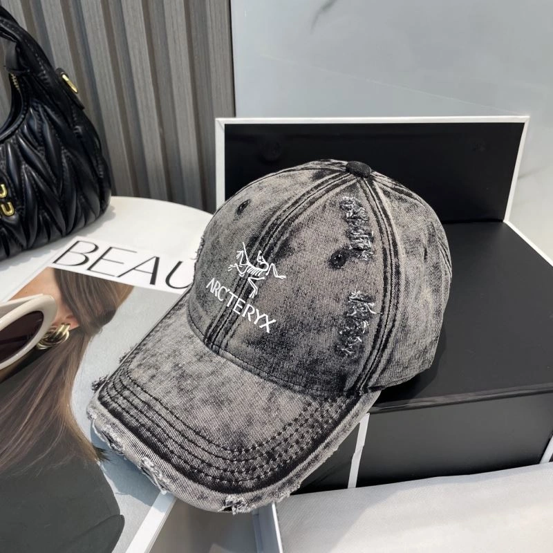 Balenciaga Caps Bright 260597