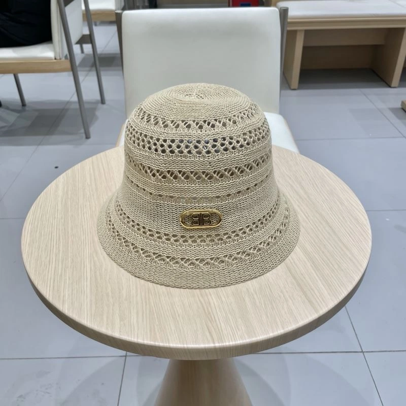 Modern Balenciaga Caps 262601