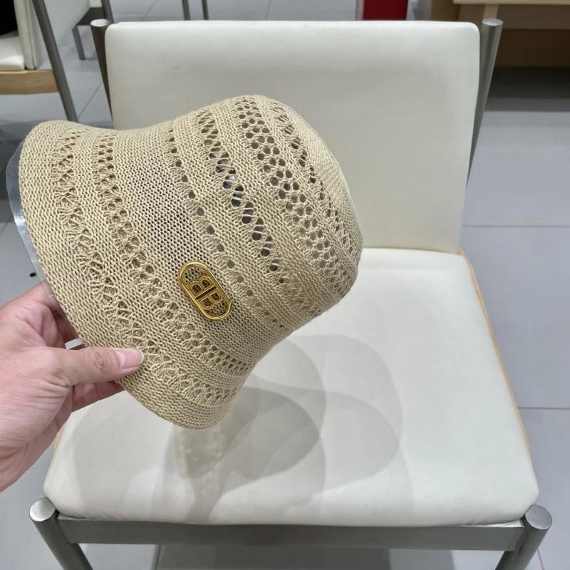 Modern Balenciaga Caps 262601