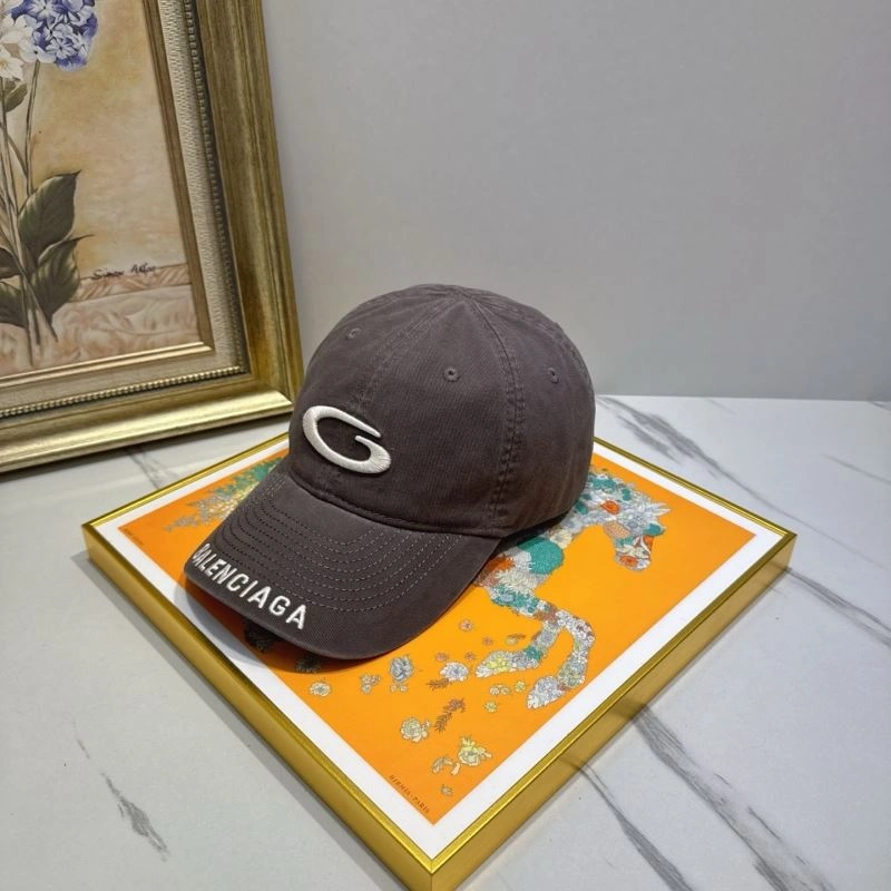 Balenciaga Caps Versatile 262590