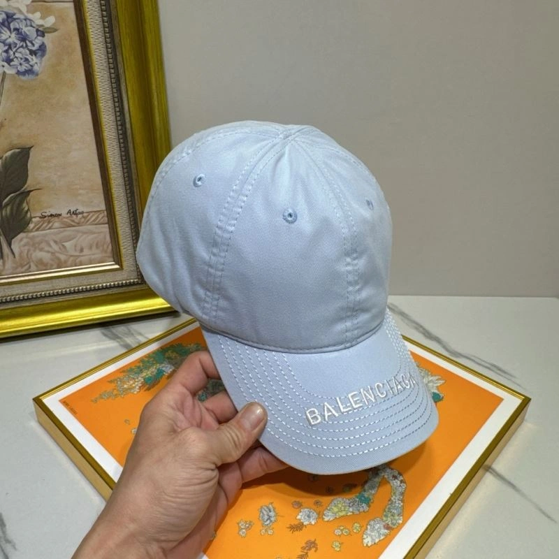 Balenciaga Caps Sleek 262591