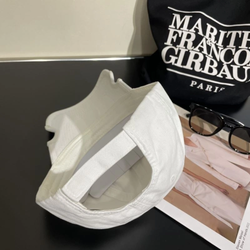 Balenciaga Caps Trendsetting 262583
