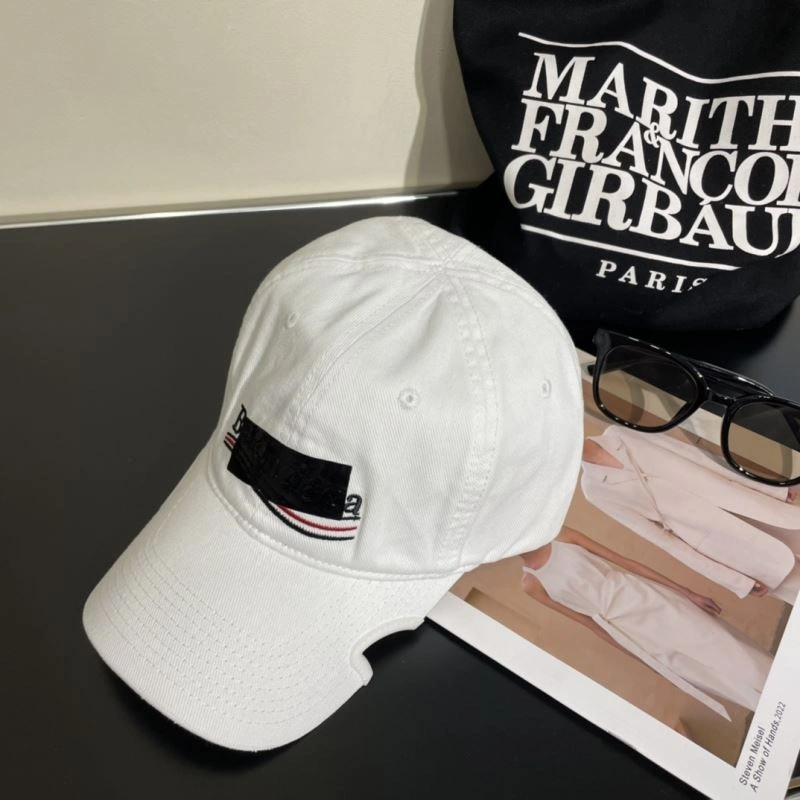 Balenciaga Caps Trendsetting 262583