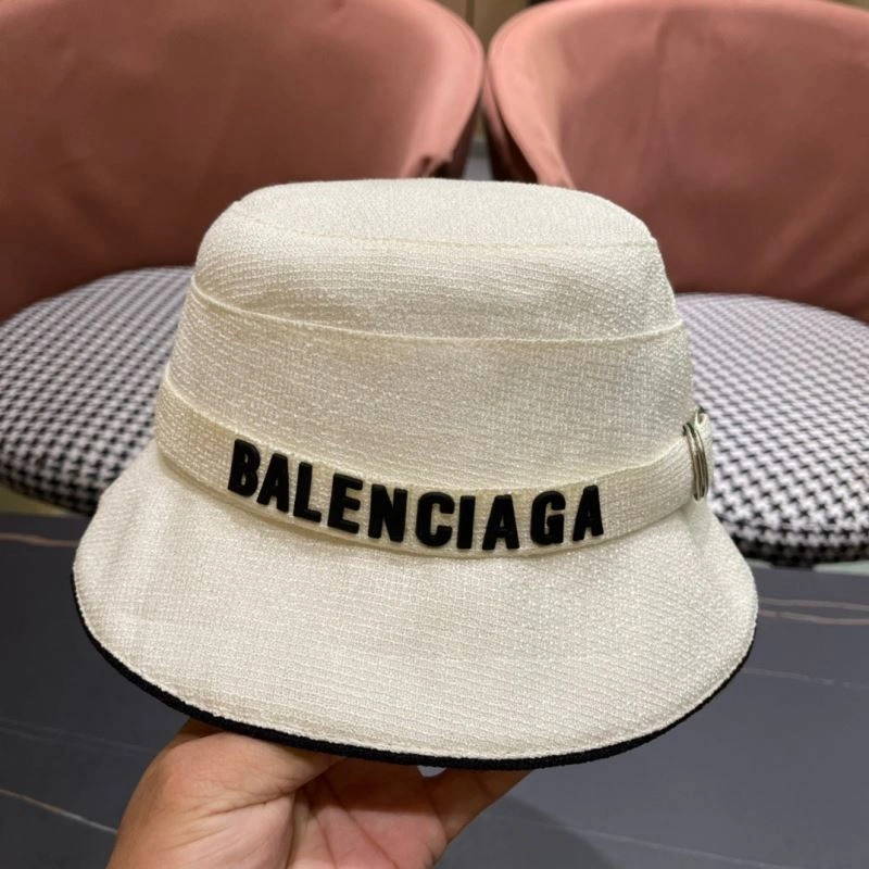 Supportive Balenciaga Caps 262610
