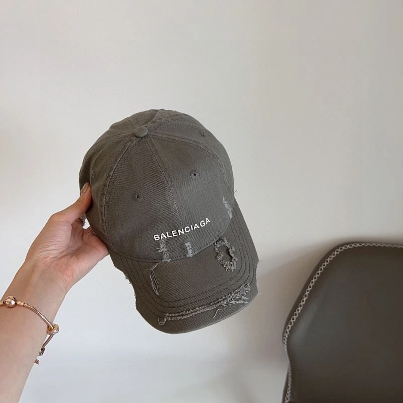 SunProtective Balenciaga Caps 262588