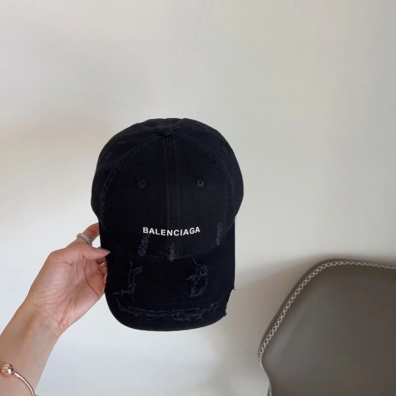 Balenciaga Caps Youthful 262577