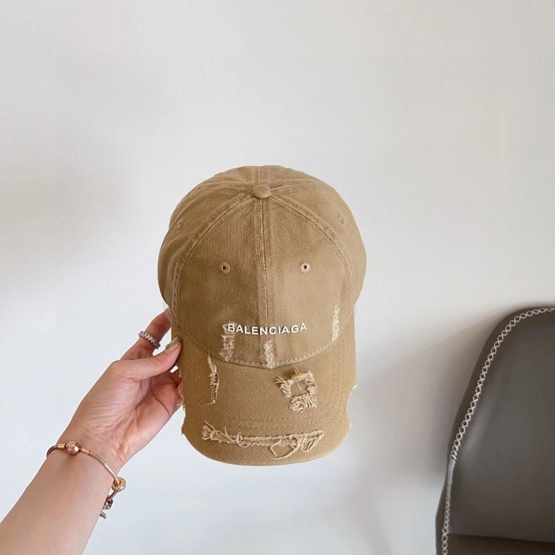 Breathable Balenciaga Caps 262576