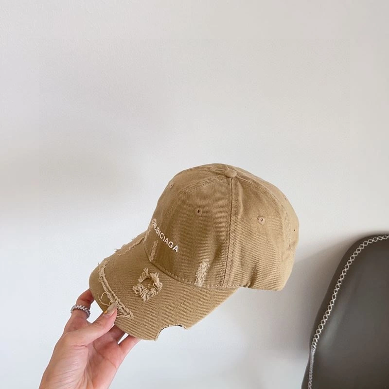 Breathable Balenciaga Caps 262576