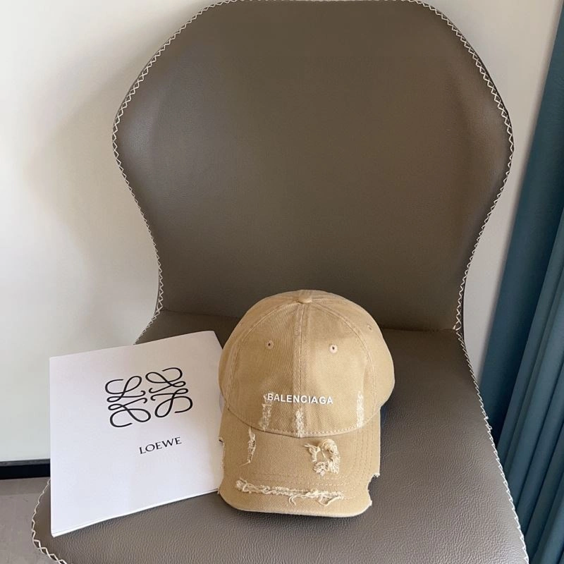 Breathable Balenciaga Caps 262576