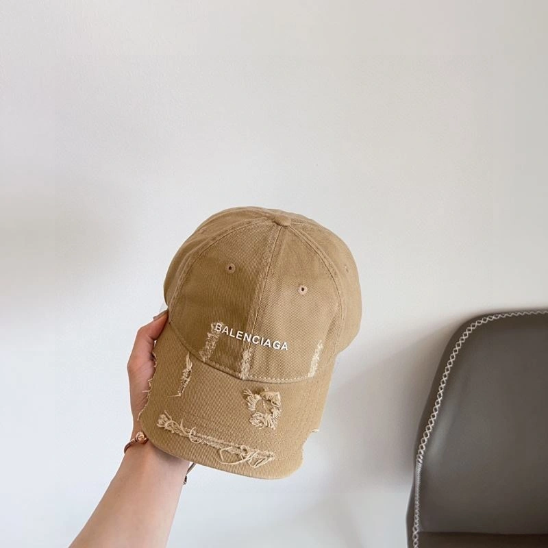 Breathable Balenciaga Caps 262576