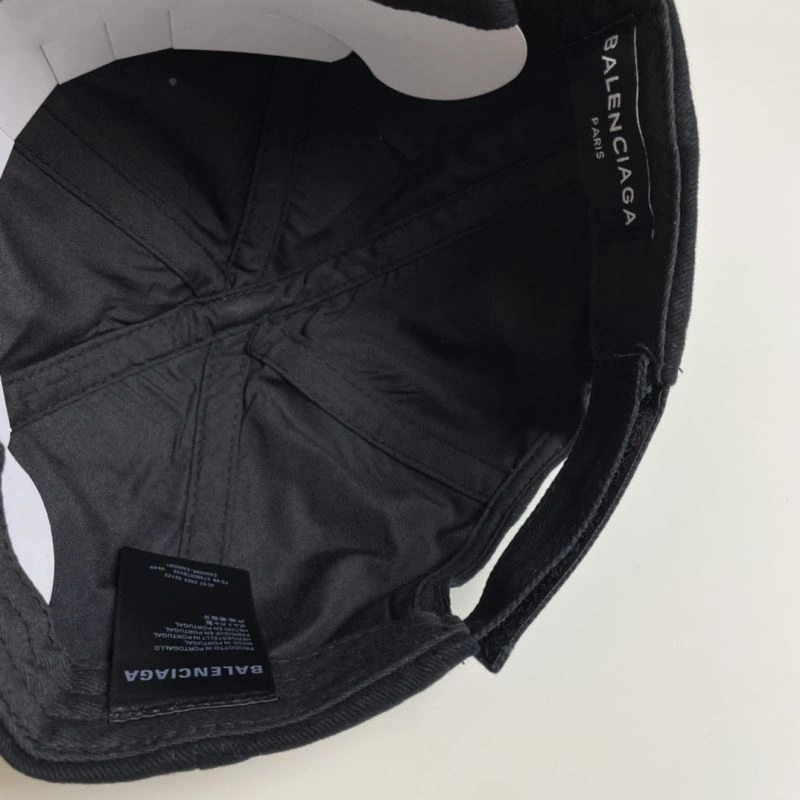 Balenciaga Caps EasyMatch 262578