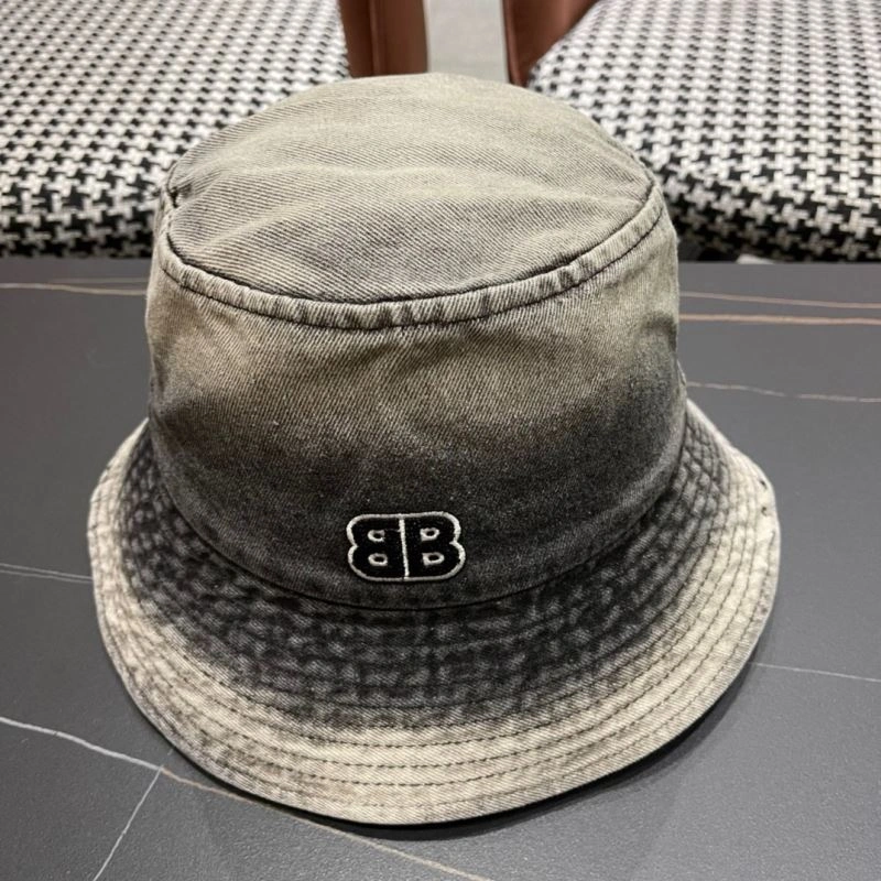 Balenciaga Caps AllSeason 262570