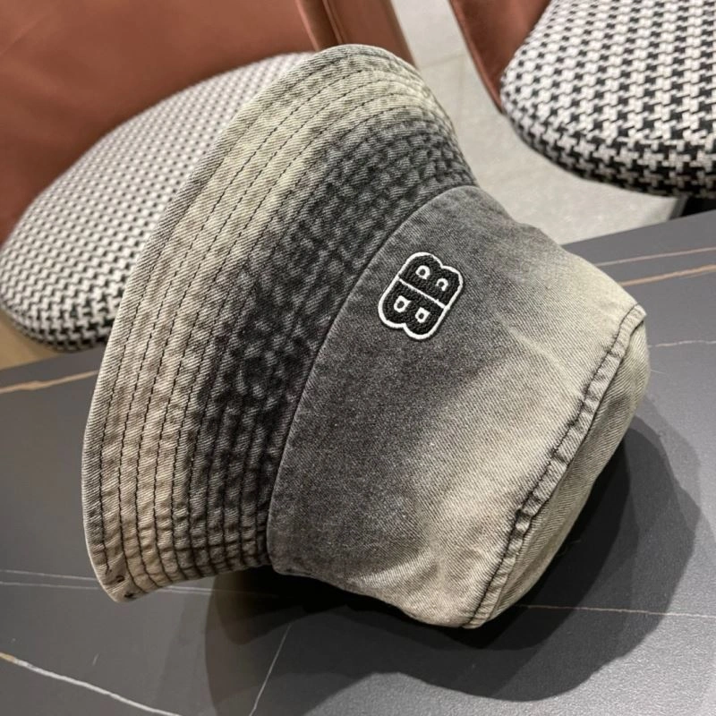 Balenciaga Caps AllSeason 262570
