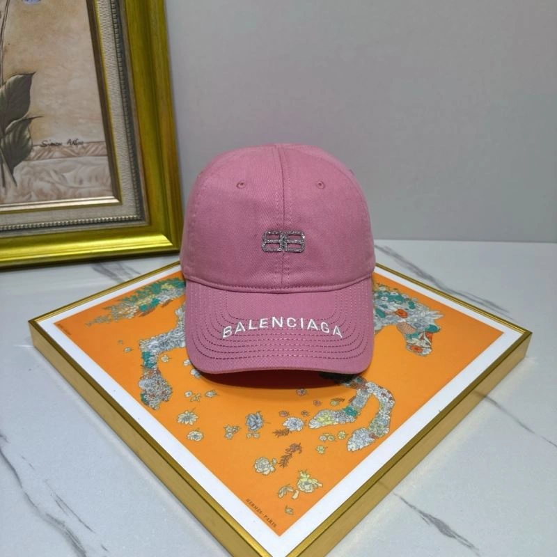 Trendsetting Balenciaga Caps 262551
