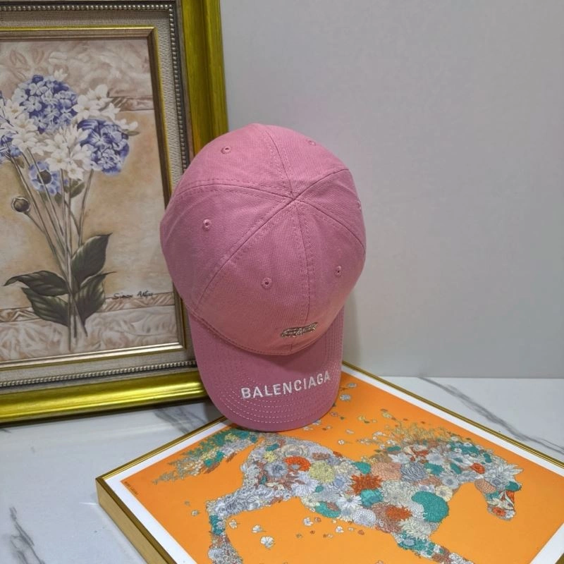 Trendsetting Balenciaga Caps 262551
