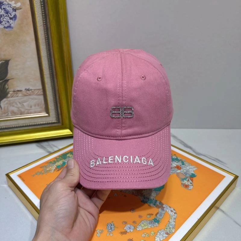 Trendsetting Balenciaga Caps 262551