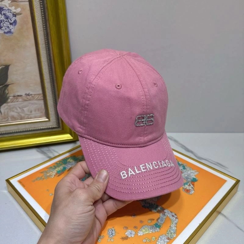 Trendsetting Balenciaga Caps 262551