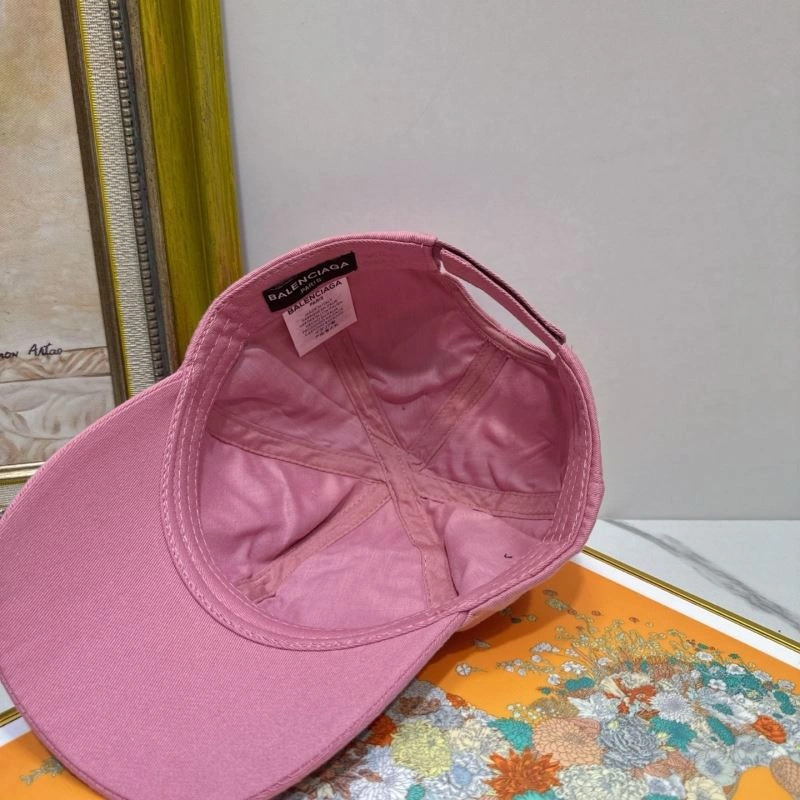 Trendsetting Balenciaga Caps 262551