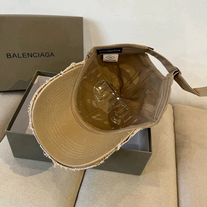 AllSeason Balenciaga Caps 262557