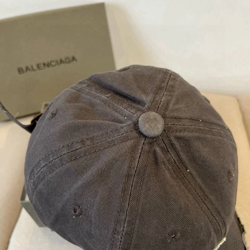 Supportive Balenciaga Caps 262552