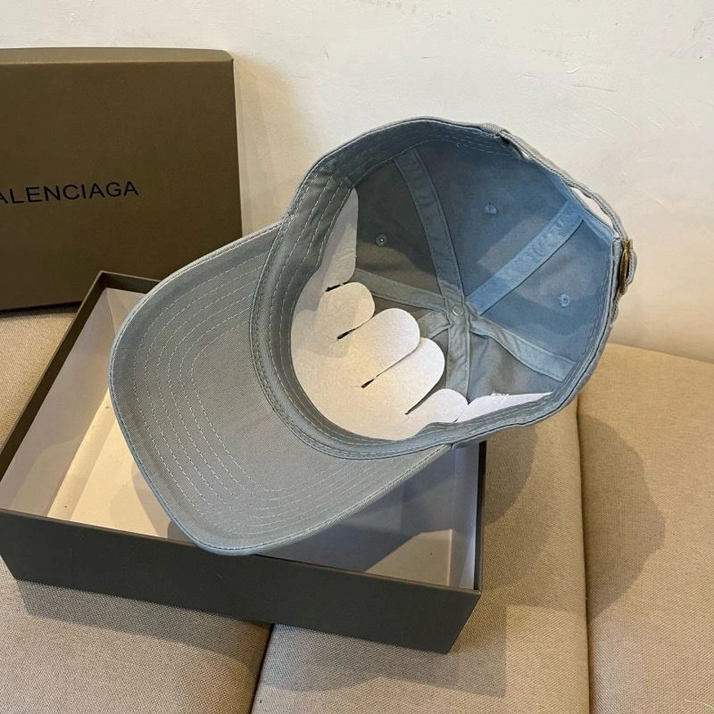 Balenciaga Caps Supportive 262548