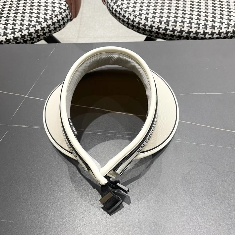 UrbanChic Balenciaga Caps 262558