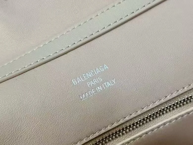 Balenciaga Chic Apricot Handbag with Silver Buckle -  Elegance SportInspired 38250