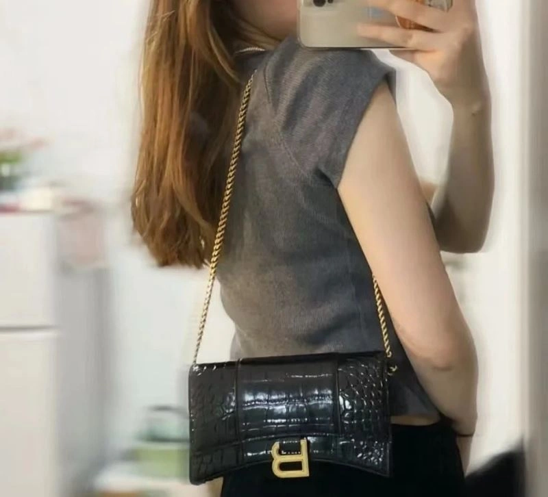 Colorful Balenciaga Chic Hourglass Crocodile Chain Bag -  Elegance 66987