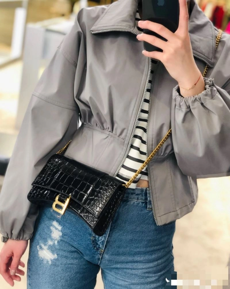 Colorful Balenciaga Chic Hourglass Crocodile Chain Bag -  Elegance 66987