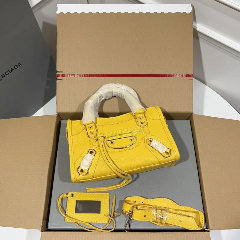 HighQuality Balenciaga  Goat Leather Motorcycle Bag with Gold Buckle 38290