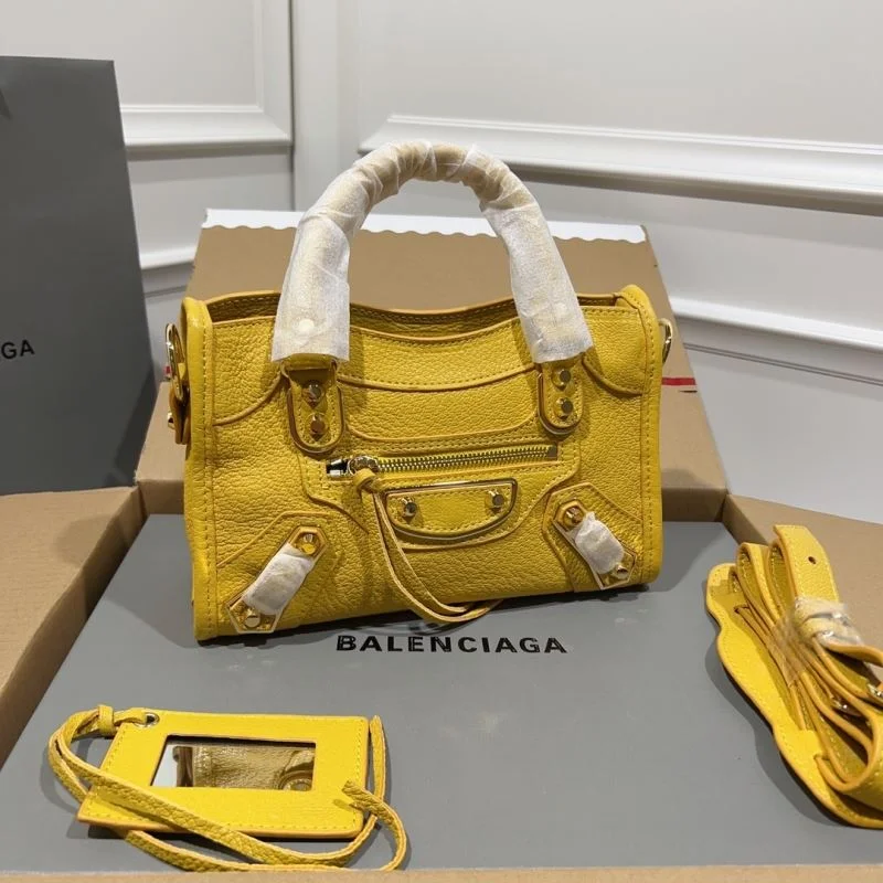 HighQuality Balenciaga  Goat Leather Motorcycle Bag with Gold Buckle 38290