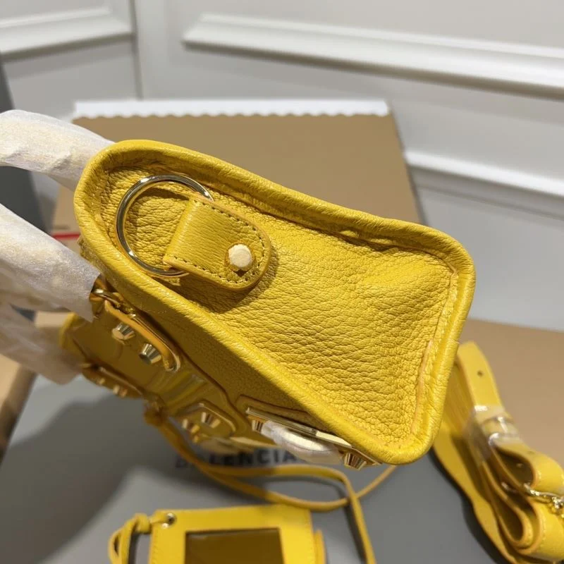 HighQuality Balenciaga  Goat Leather Motorcycle Bag with Gold Buckle 38290