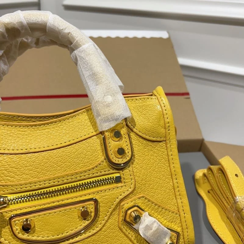 HighQuality Balenciaga  Goat Leather Motorcycle Bag with Gold Buckle 38290