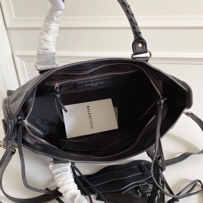 TechFriendly Balenciaga  Italian Goat Leather Motorcycle Bag with Studs - 38cm 66933