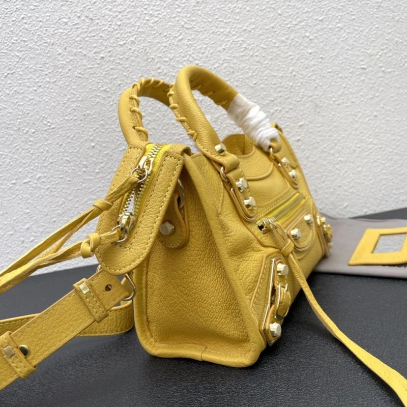 Balenciaga  Medium Motorcycle Bag in Goat Leather ZipUp 72660